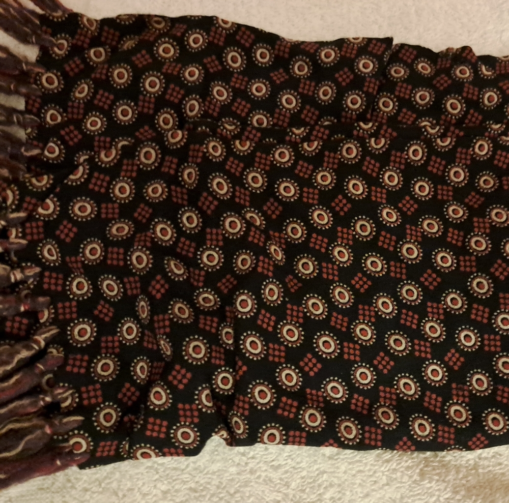 NEW NWOT Womens SCARF, Multi-color dark red black purple